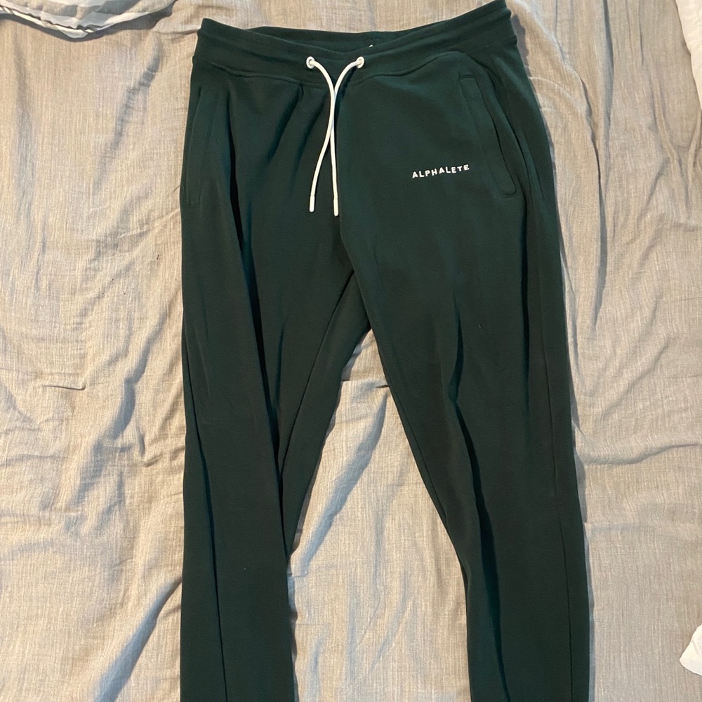 Alphalete mens sweatpants